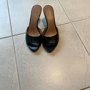 Calvin Klein Women's Black Slide Sandals size 8